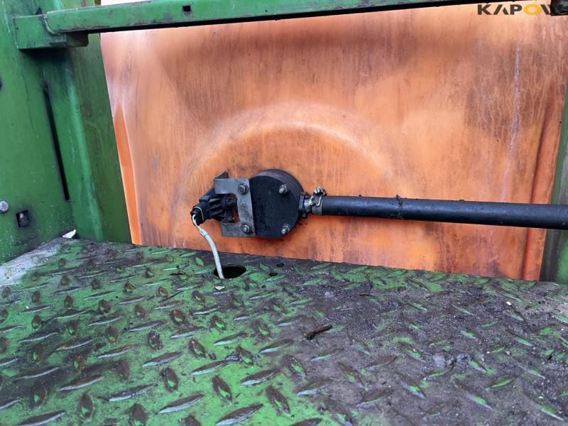 Amazone UX5200 sprøjte med 36 meter bom 37