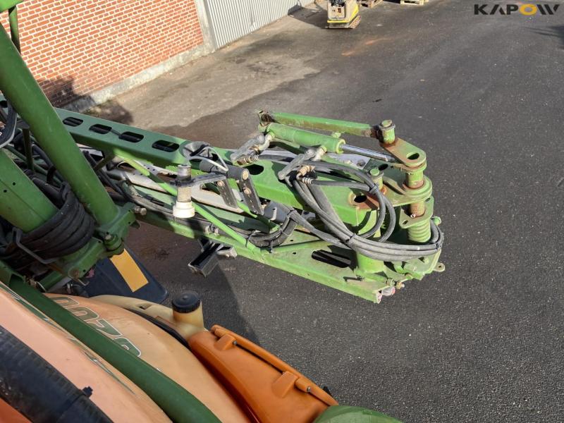 Amazone UX5200 trailersprøjte med 30 meter bom 44