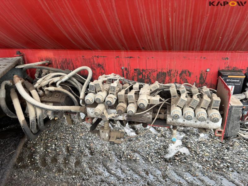 AP 25 gyllevogn med slæbeslanger 28 m og kran 90