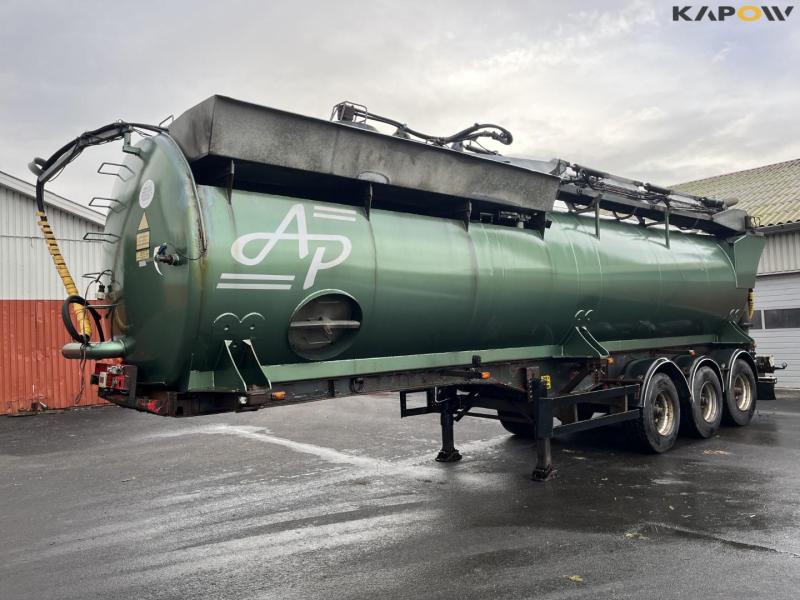 AP 34m3 gylletrailer 1