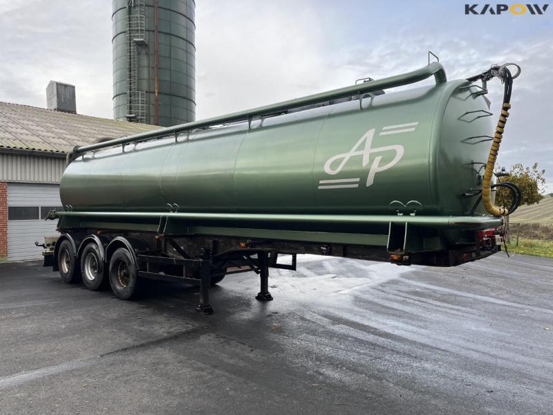 AP 34m3 gylletrailer 3