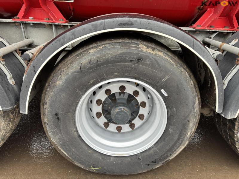 AP gylletrailer 39 ton 61