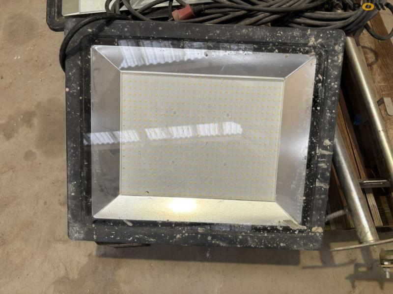 Arbejdslamper - 2 stk. 6
