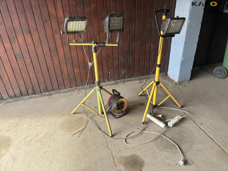 Arbejdslys med kabelrulle 1
