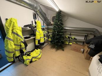 Arbejdstøj og reoler