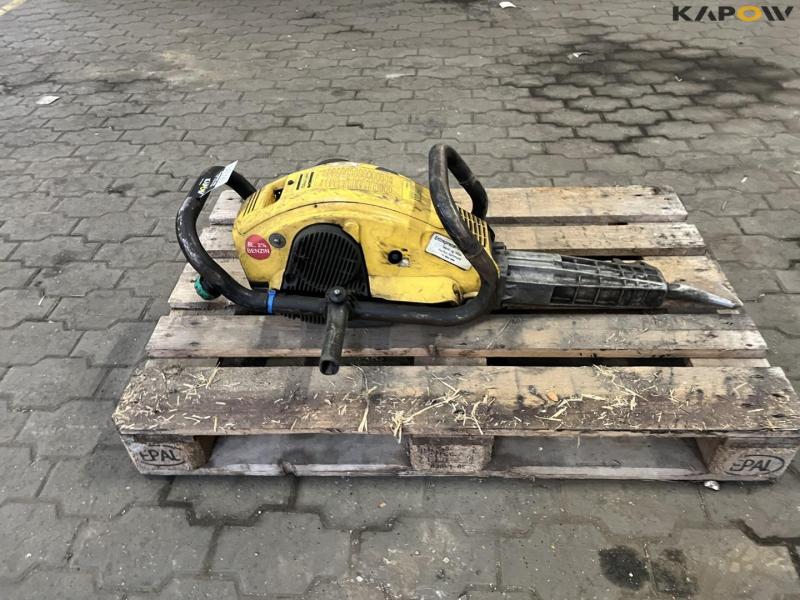 Atlas Copco beton hammer 8