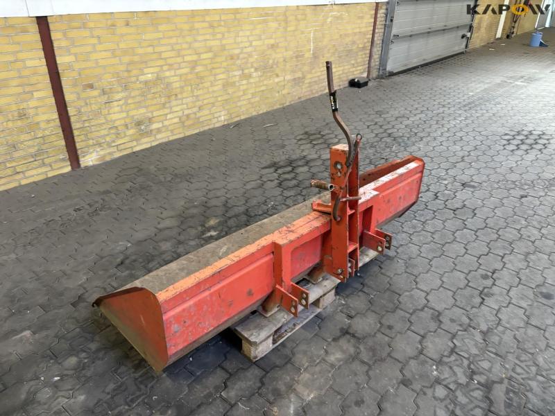 Bagtipskovl med 3-punkt hitch 3