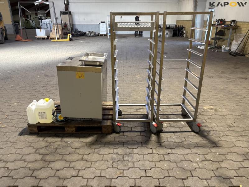 Basic industri opvaskemaskine med stativ 6