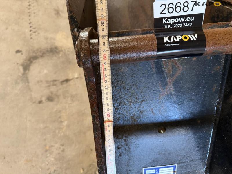 Beco skovl med Hydrema hitch 11