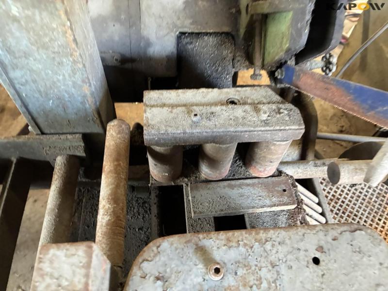 Behringer koldsav med bane 9