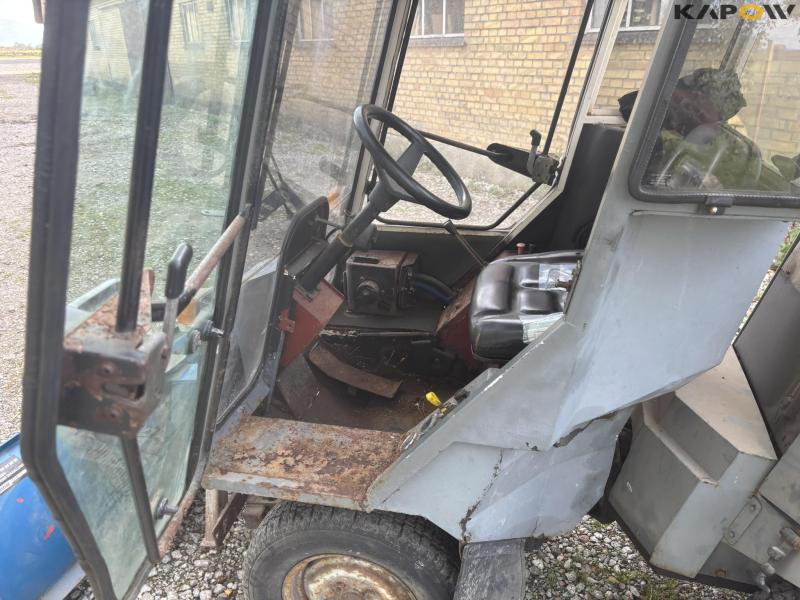 Belos 1300 redskabsbærere med sneplov 41