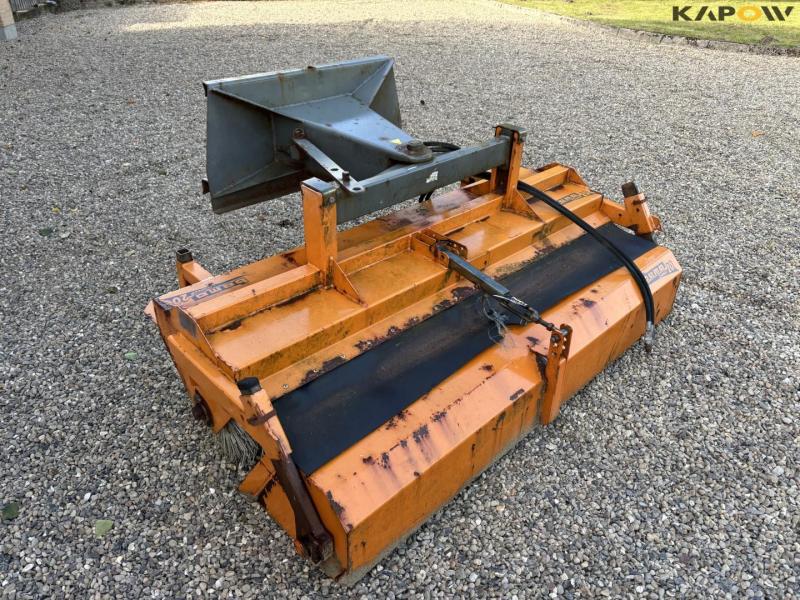 Bema 1850 fejemaskine med opsamler med schaffer hitch 3