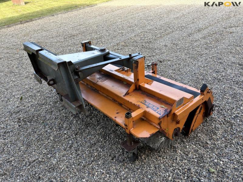 Bema 1850 fejemaskine med opsamler med schaffer hitch 5