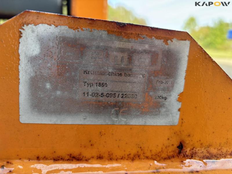 Bema 1850 fejemaskine med opsamler med schaffer hitch 20