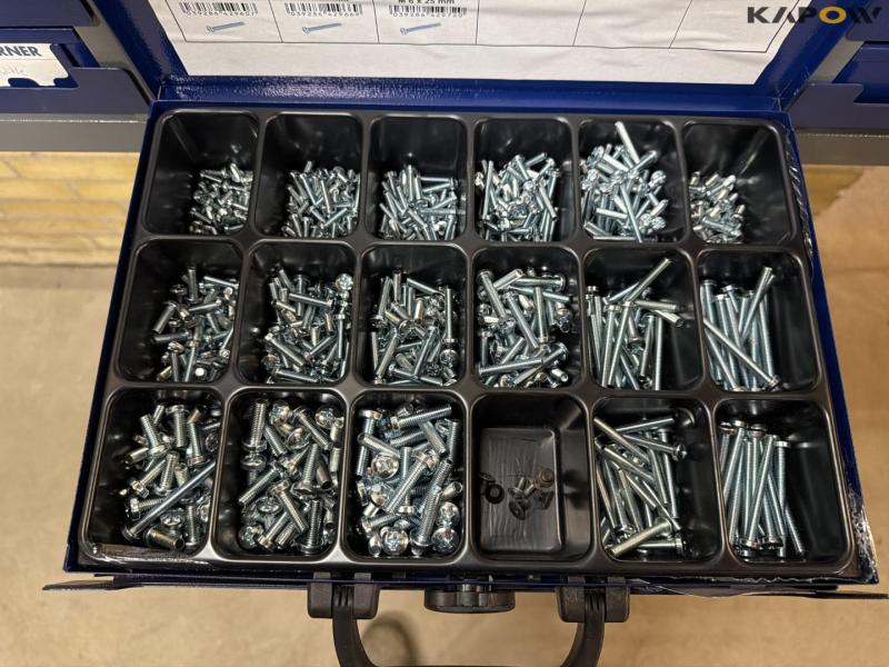 Bera system sortimentsskuffer med indhold 24