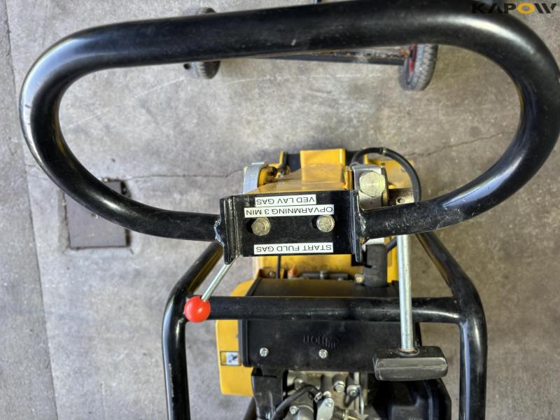 Bernards RT170 diesel pladevibrator 25