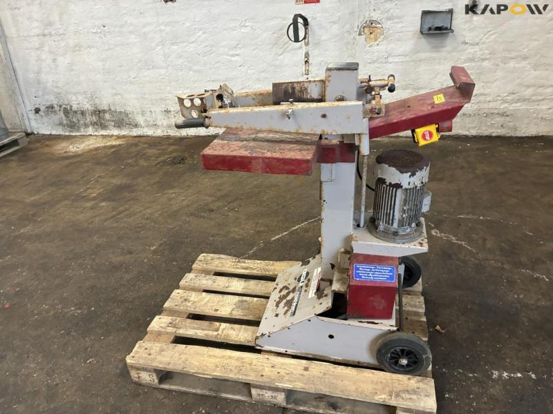 BGU hydraulisk brændekløver 8