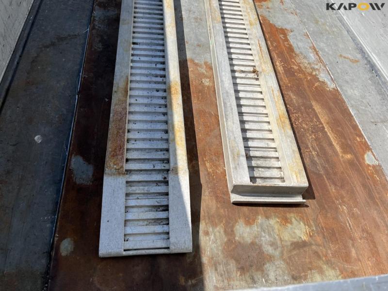 Biilmann tiptrailer 10