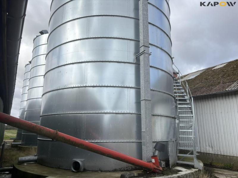 BIN 250 ton silo 2 stk. med udstyr 42