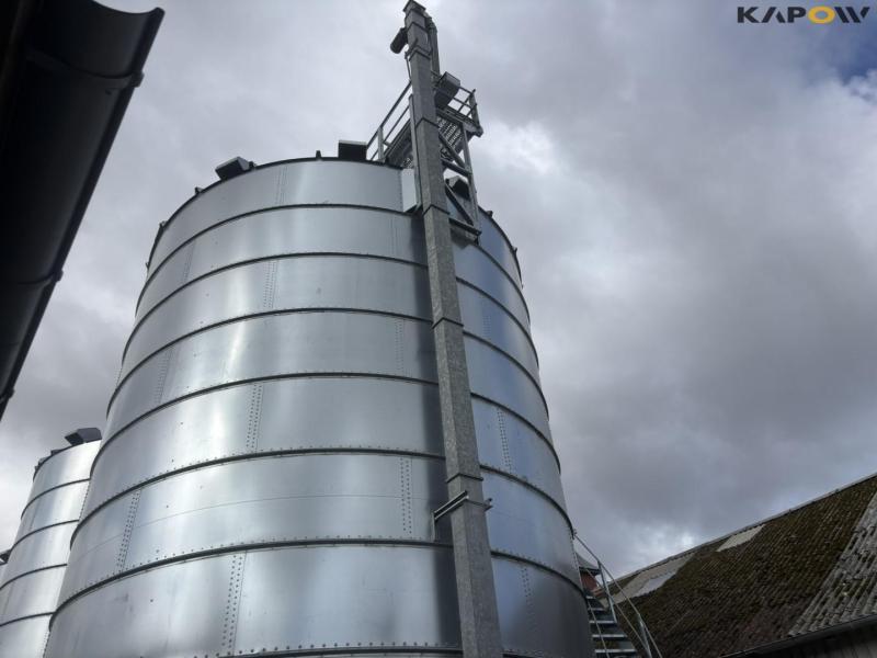 BIN 250 ton silo 2 stk. med udstyr 43