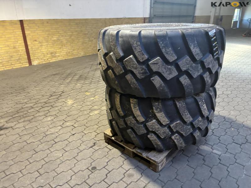 BKT 600/55-R26.5 komplethjul 2