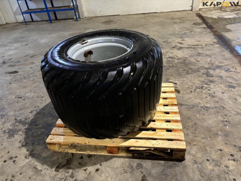 BKT 700/40-22.5 komplethjul 2