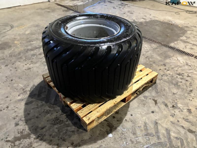 BKT 700/40-22.5 komplethjul 3