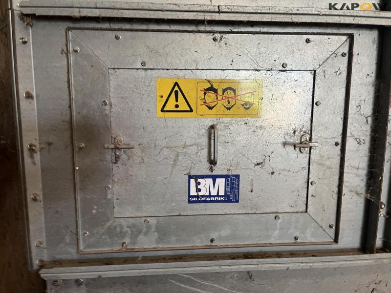 BM silo (venstre) 4