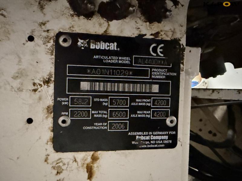 Bobcat AL440D læssemaskine 31