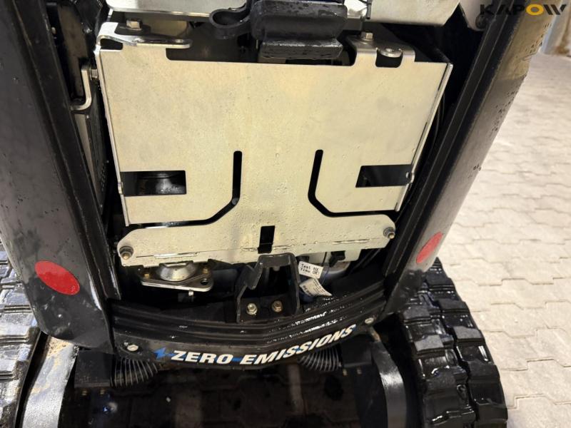 Bobcat E10e minigravemaskine 37