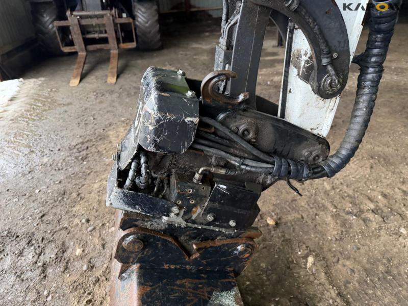 Bobcat E27 minigravemaskine 11