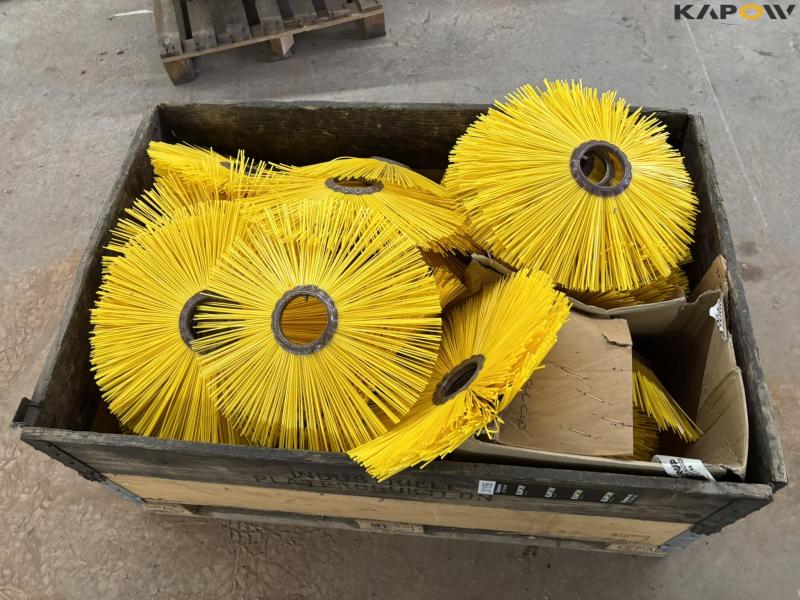 Børster til fejemaskine 3