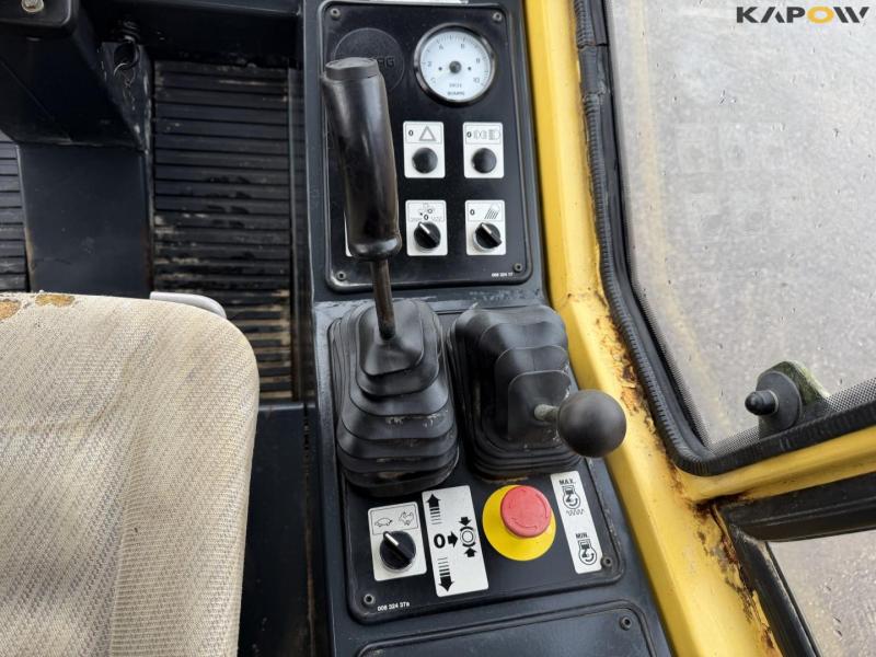 Bomag DW177 D-3 vejtromle 24