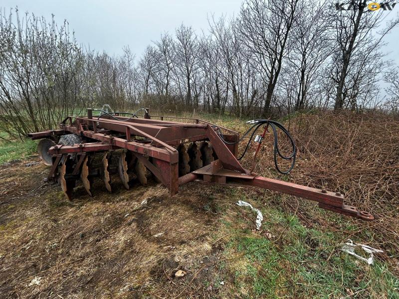 Bröderna Andersson bugseret tallerkenharve 2