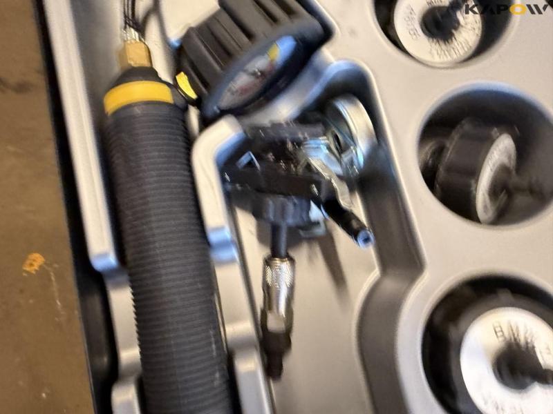 Bremserørs værktøj og fittings 24
