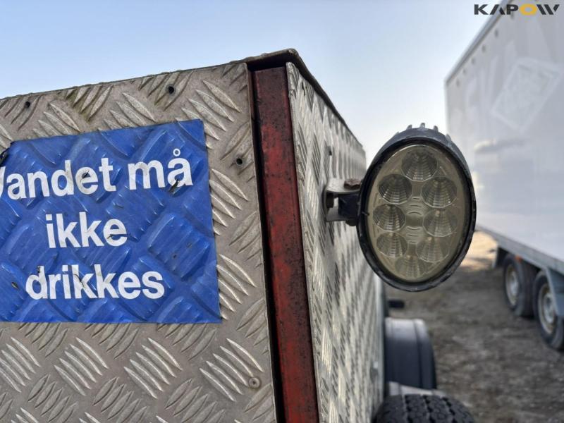 Brenderup trailer med vandtank 34