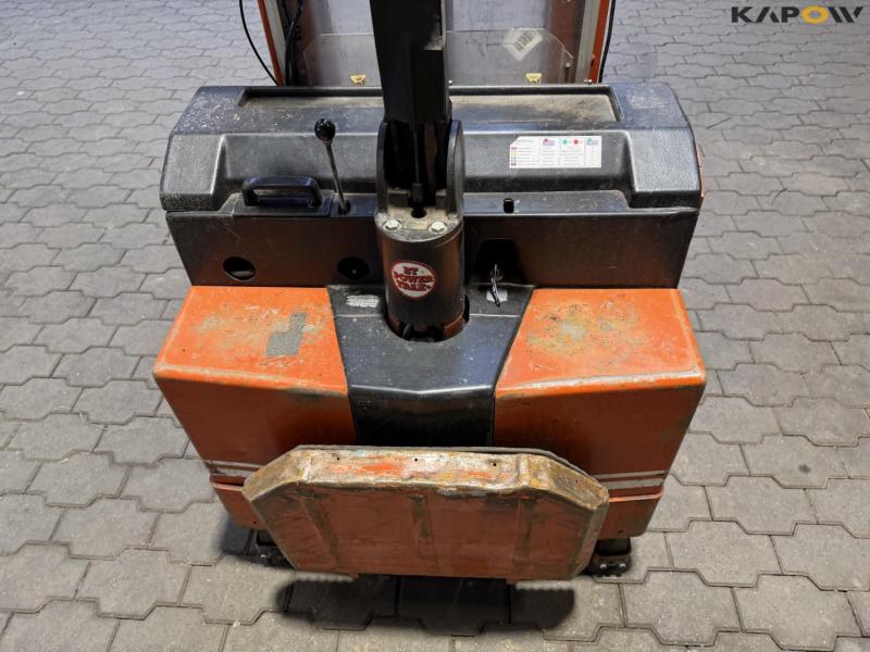 BT LSV 1000 E/10 elektrisk stabler 14