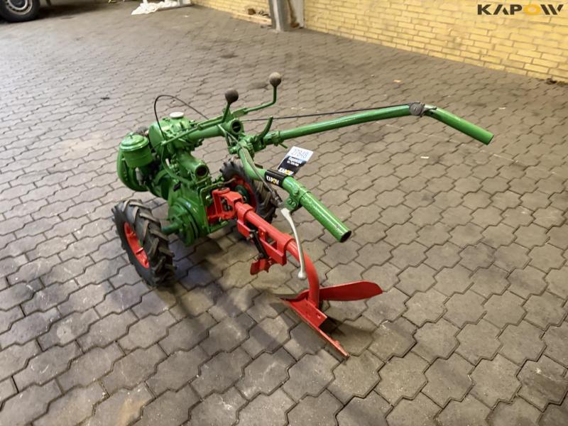 Bungartz redskabsbærer med plov 7