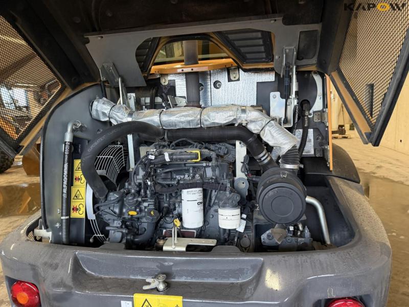 Case 221F læssemaskine 17