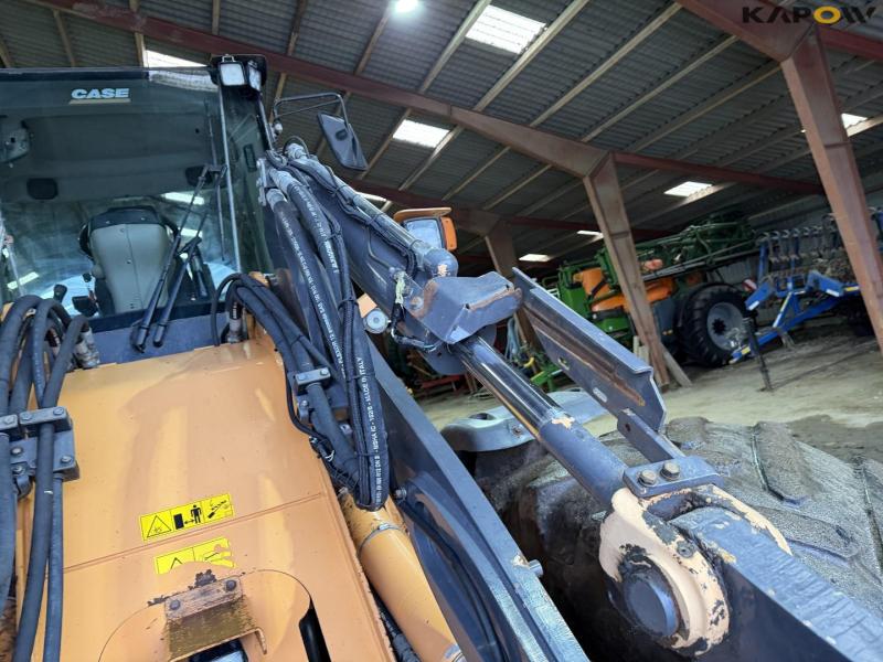 Case 721F XT gummihjulslæsser 13