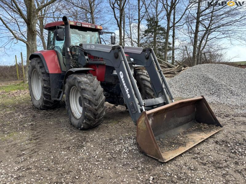 Case CVX 1155 4 WD traktor med frontlæsser 3