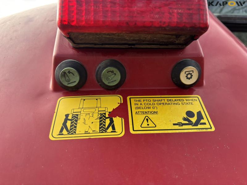 Case CVX 1155 4 WD traktor med frontlæsser 42