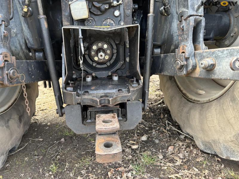 Case CVX 1155 4 WD traktor med frontlæsser 46