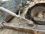 Case/New Holland D180 dozer med 3 tands opriver 12