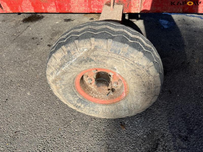 Case IH 825 skærebord med sidekniv 27