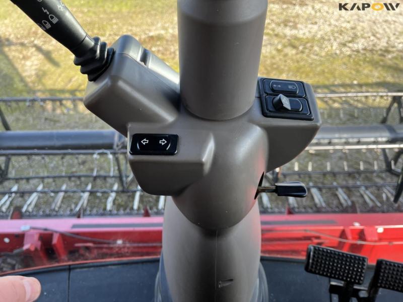 Case IH 9120 mejetærkster med 35 fod vario skærebord 70