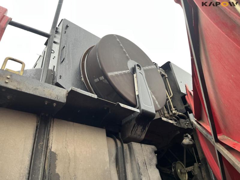 Case IH AFX8010 mejetærsker med 35 fods D60-S Macdon skærebord 45