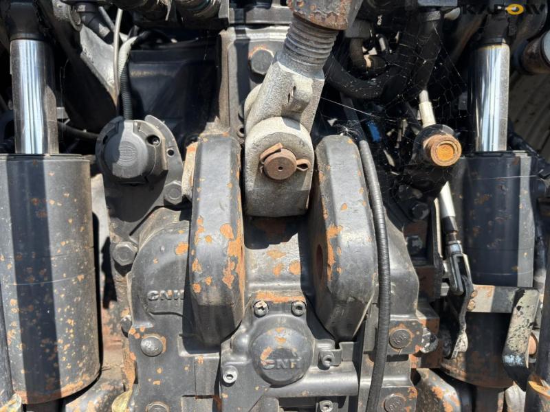 Case Puma 185 CVX traktor med frontlæsser 42