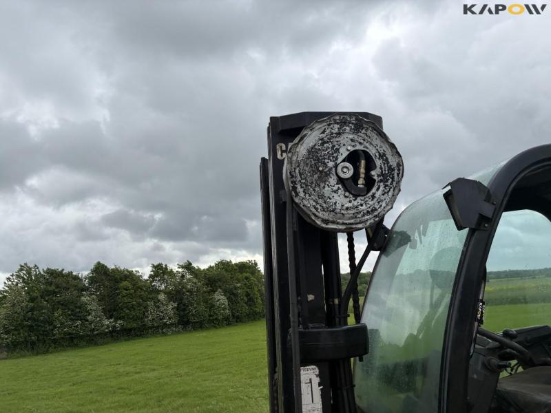 CAT DP30N gaffeltruck 11
