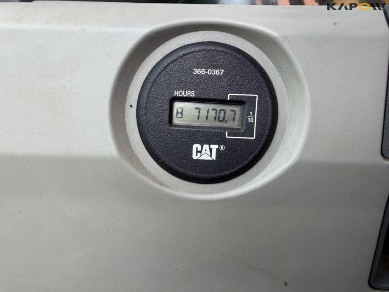 Caterpillar 330 FL gravemaskine 55